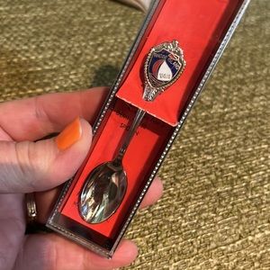 RHODE ISLAND collectors Demi-tasse spoon Ocean State silver in case jam spread